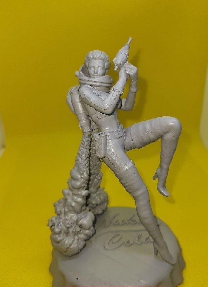 Nuka Girl (Fallout - Nuka Cola) - 3D Print - Fan Art - 130mm SFW/NSFW