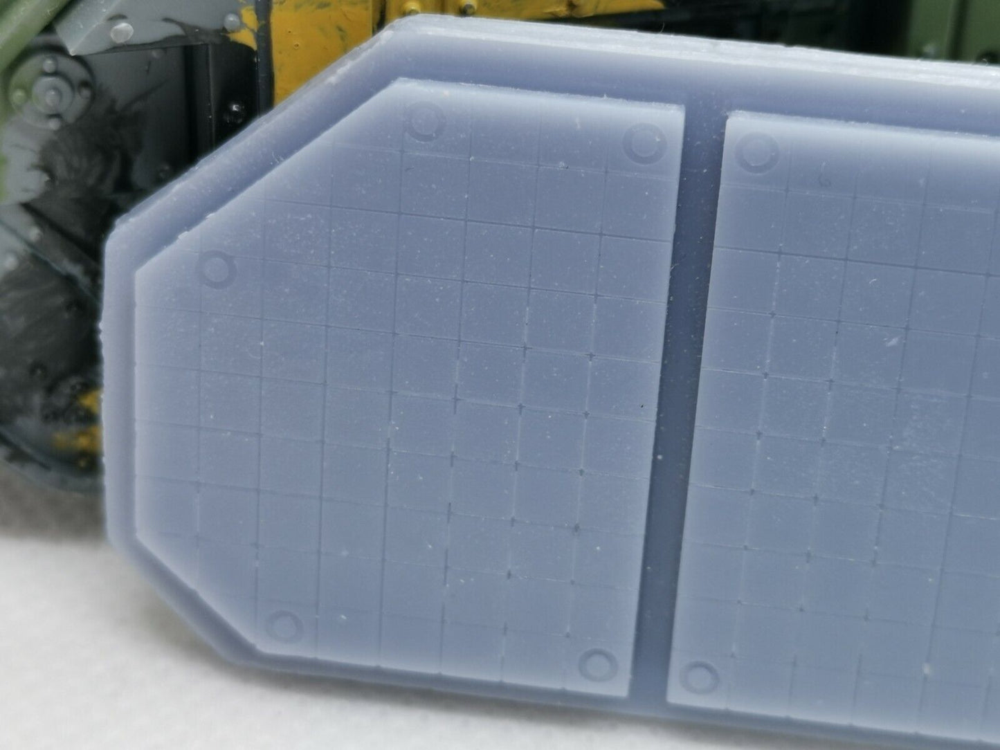 Extra Armour Side Panels (No Skull) compatible with WH 40 Chimera / 28mm