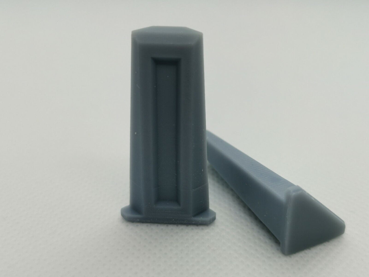 Terrain Compound / Fence - 28mm - compatible with wargaming table top gaming