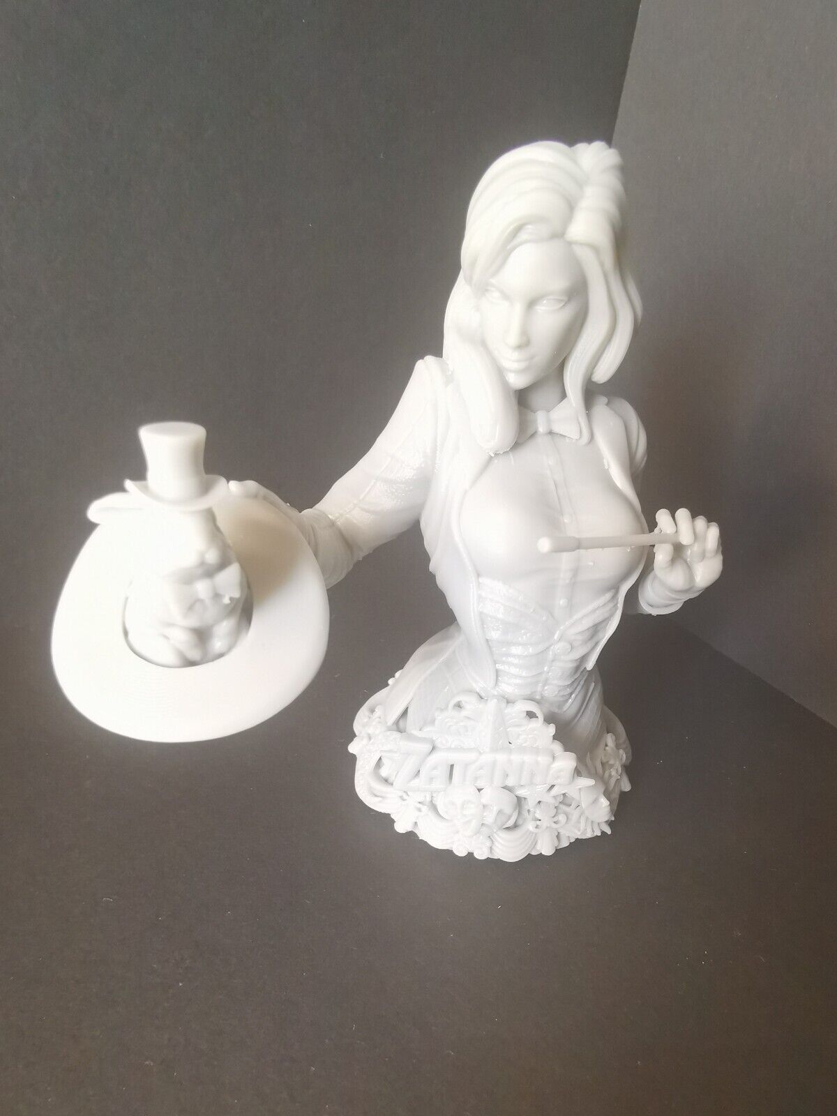 Zatanna (DC) Bust Fan Art - 3D Printed - 1/4 to 1/10 Scale
