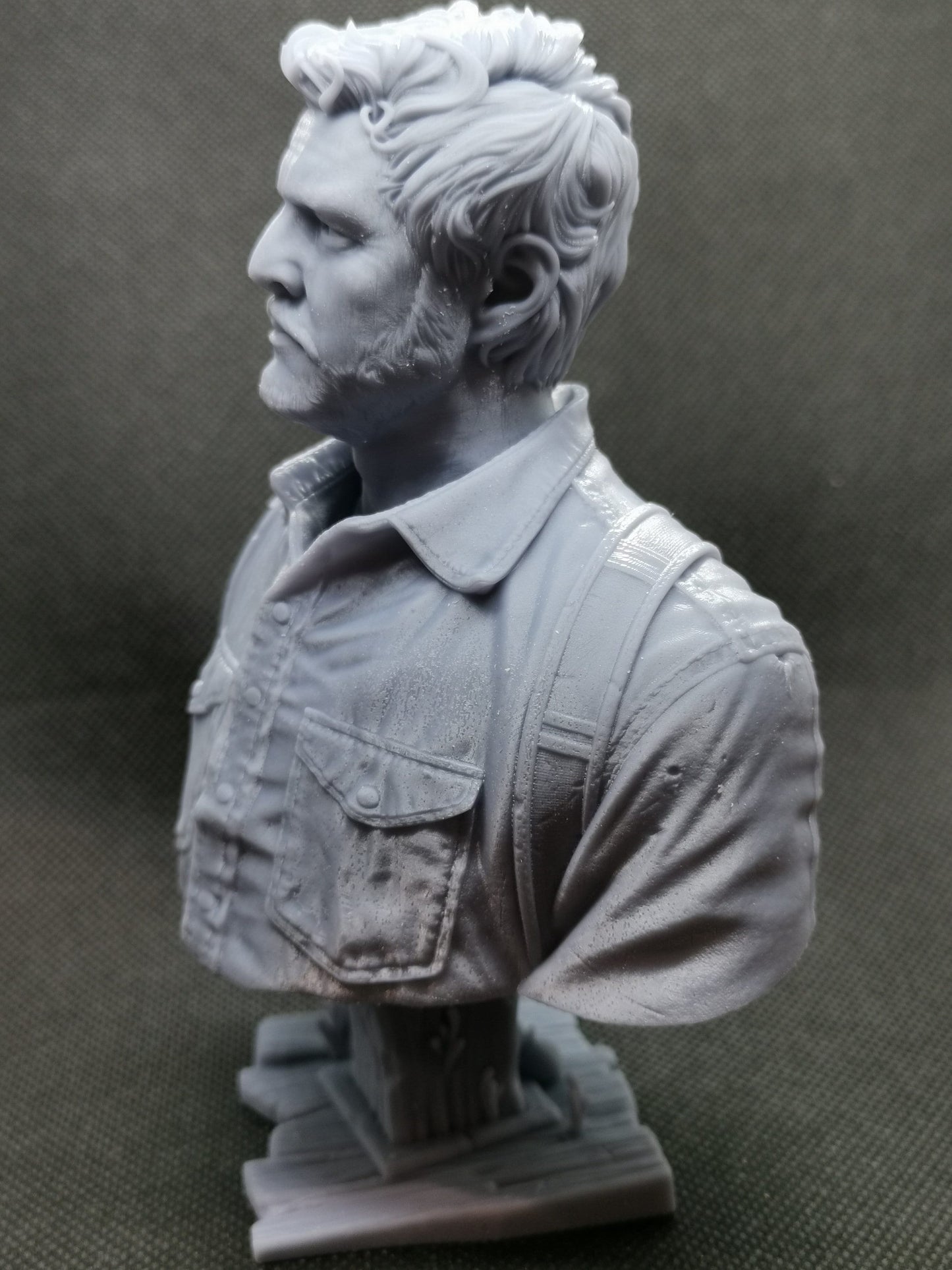 Joel Miller - The Last of Us Bust by Eastman - 4" to 7" high quality resin print