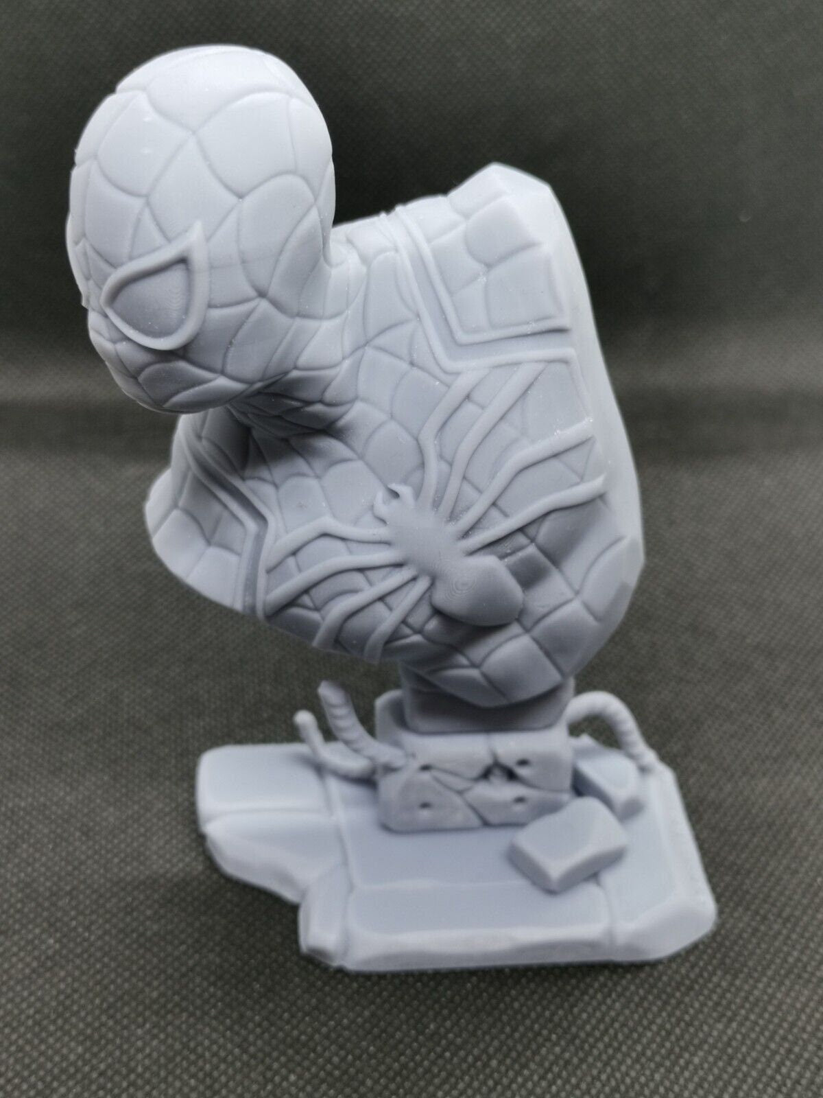 Spiderman Bust (fan art) Figurine 3D Resin Printed - 5" (125mm) - High Quality