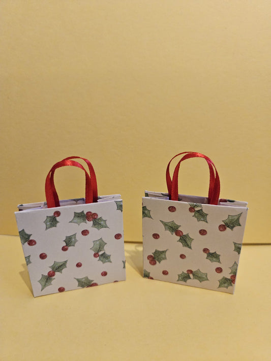 2 X Dolls Paper Shopping / Gift Bags, Barbie / Sindy 6th Scale Size