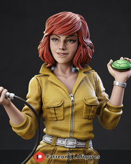 April O'Neil (TMNT) Statue - Fan Art 10 Scale (210mm) 3D Print Kit