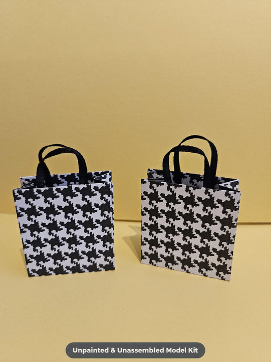 2 X Dolls Paper Shopping / Gift Bags, Barbie / Sindy 6th Scale Size