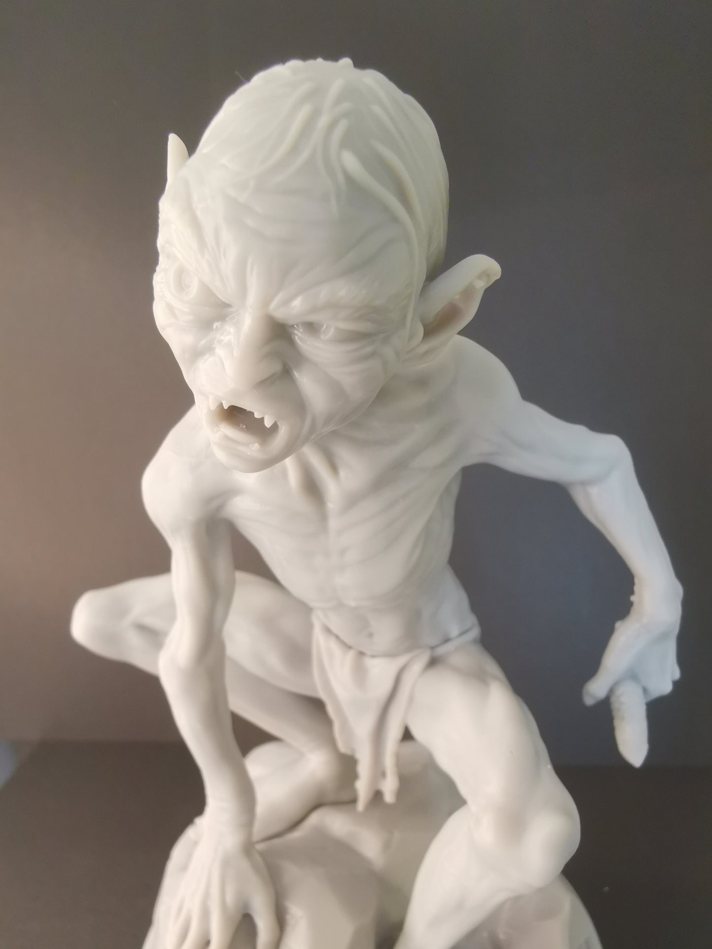 Gollum Sculpture 1:6 scale