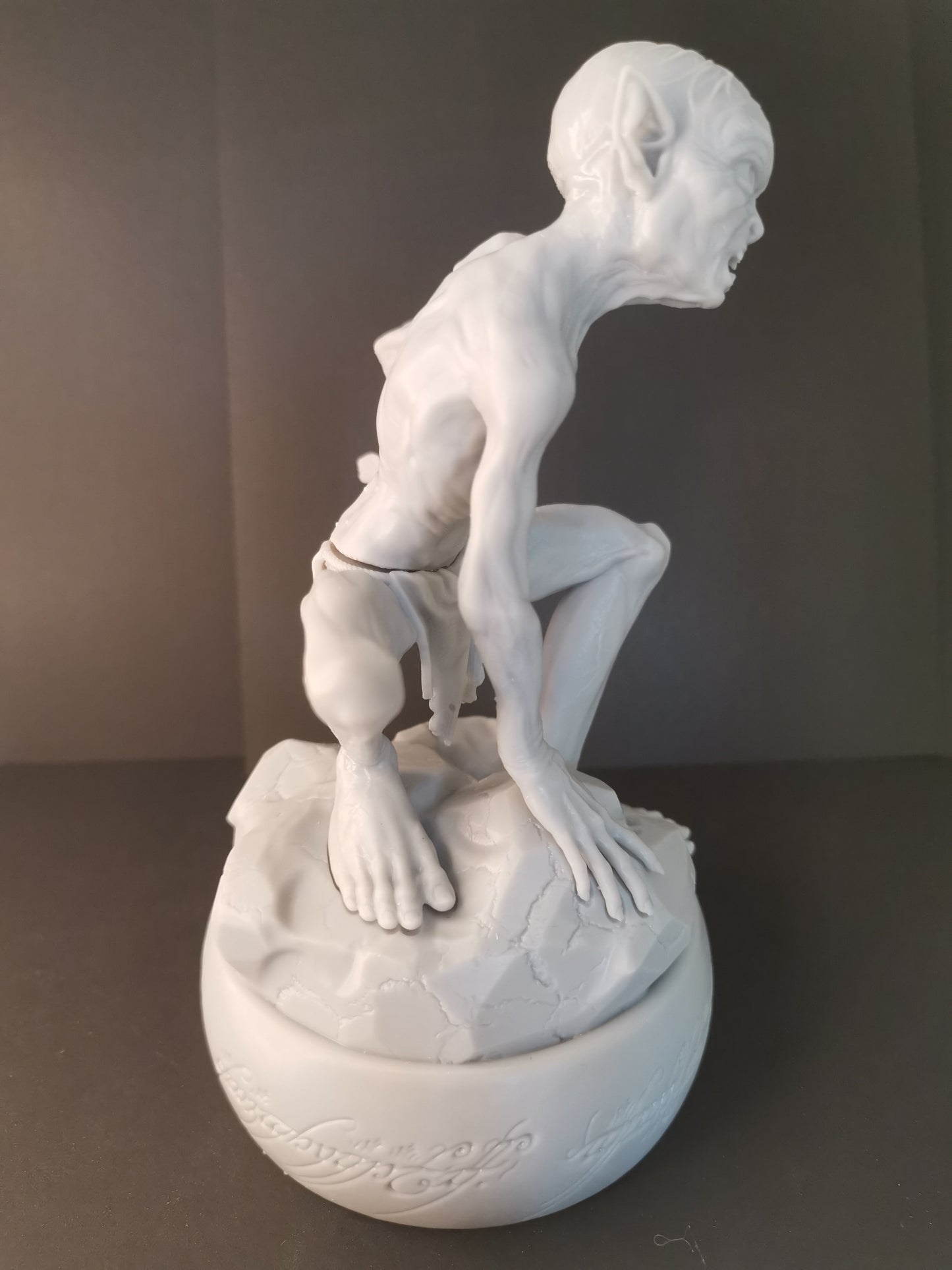 Gollum Sculpture 1:6 scale