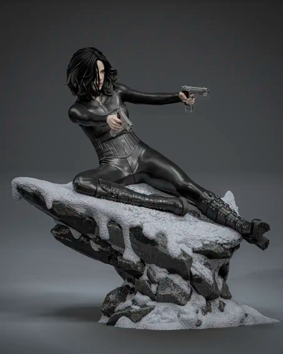 Selene (Underworld) - 3D Printed Model Kit - 1:6 or 1:9 scale (Fan Art)