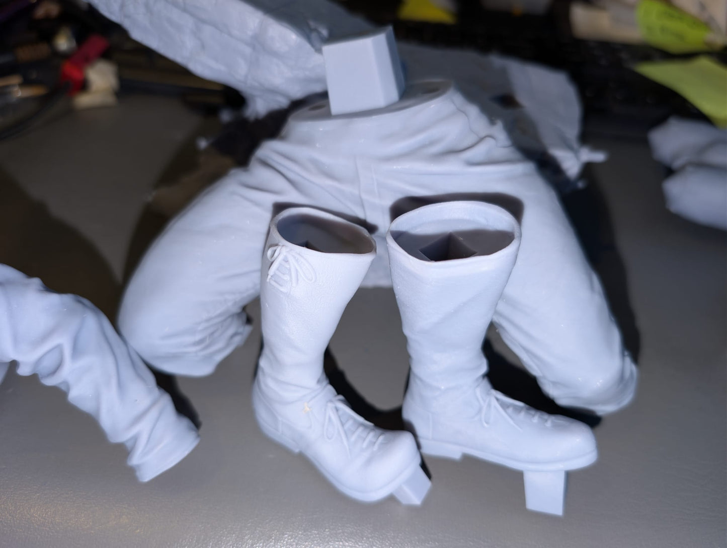 Ready to Post - The Rocketeer 6 Scale - Unpainted and Unassembled