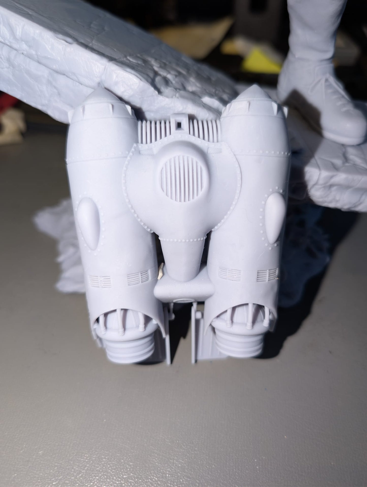 Ready to Post - The Rocketeer 6 Scale - Unpainted and Unassembled