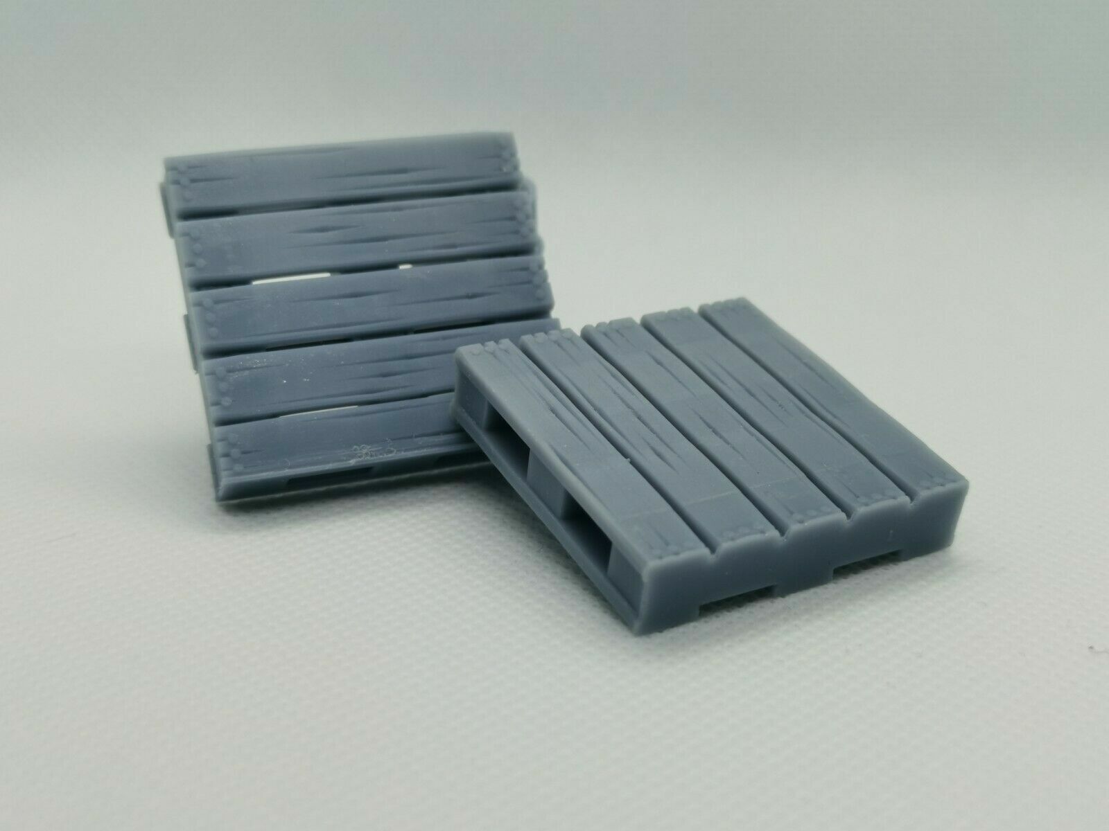 6 x Wooden Pallets for 28mm Terrain compatible with WH/ wargaming etc