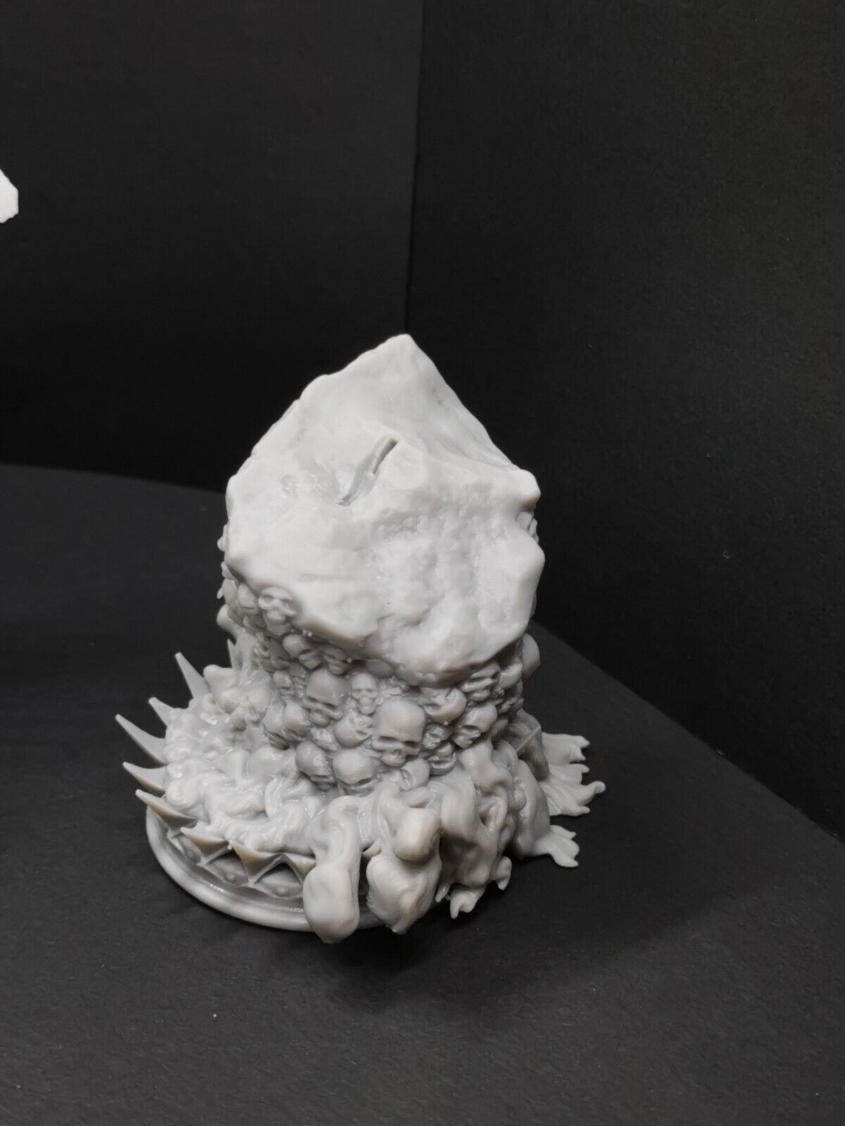 Lady Death Statue (3D Printed) Fan Art 4" to 19" (102mm to 482mm)