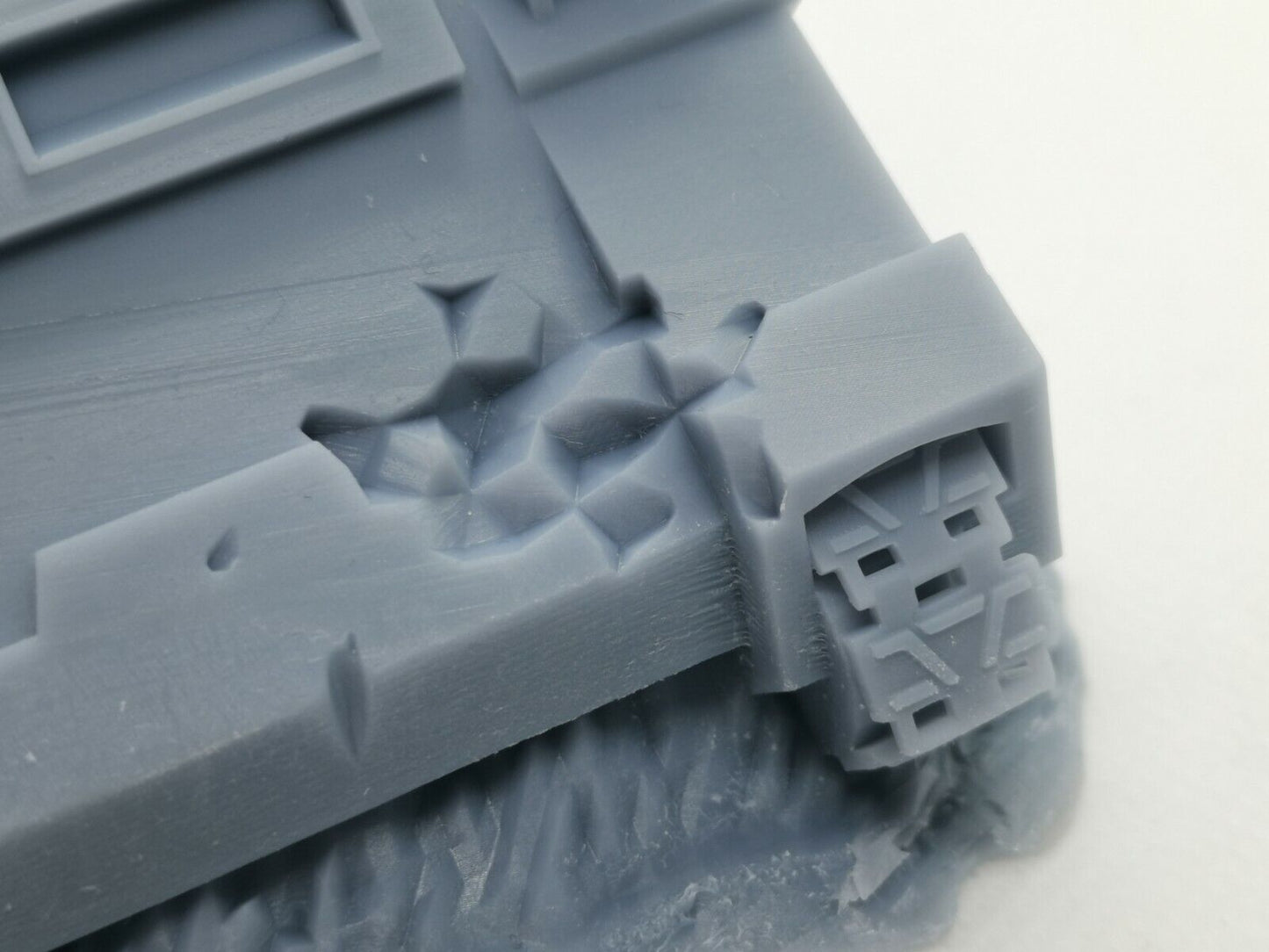 Rhino Wreck Terrain 28mm Miniature Scenery - compatible with Warhammer 40k etc