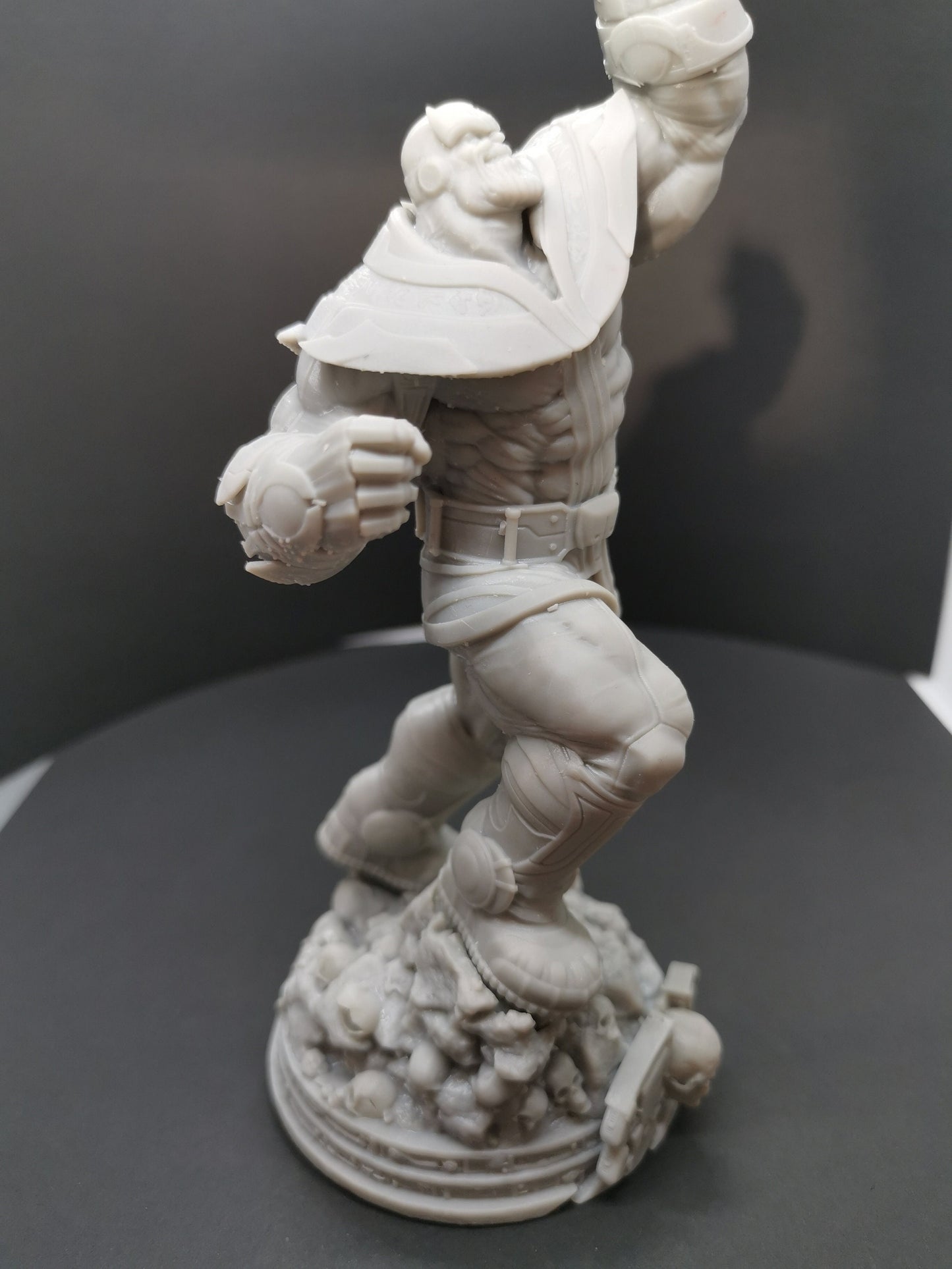 Thanos Comic Statue (Fan Art) - 4" to 18.5" (102mm to 477mm)